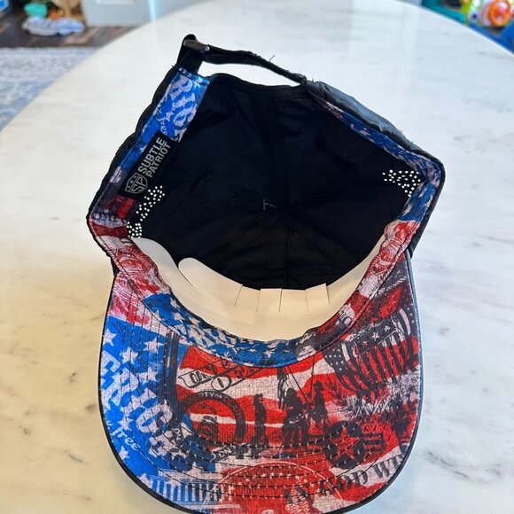 Subtle Patriot Covert Runner Hat Adjustable Patriotic Grey Black Striped NWT - Picture 4 of 6